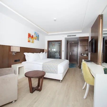 The Nowness Luxury & Adulty Only 4* Çeşme