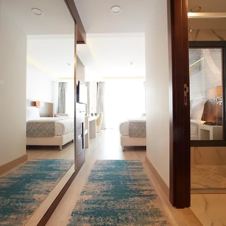 The Nowness Luxury & Adulty Only Hotel 4*