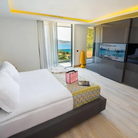The Nowness Luxury & Adulty Only 4*
