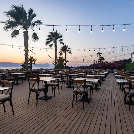 Hotel The Nowness Luxury & Adulty Only