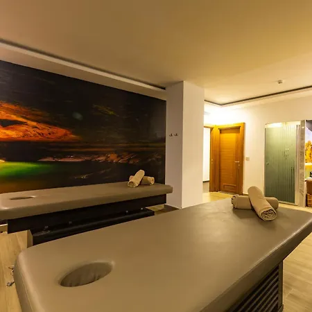 Hotel The Nowness Luxury & Adulty Only