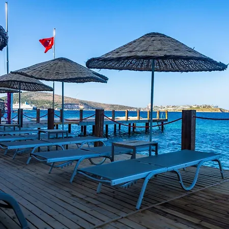 Otel The Nowness Luxury & Adulty Only