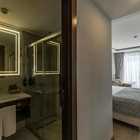 The Nowness Luxury & Adulty Only 酒店