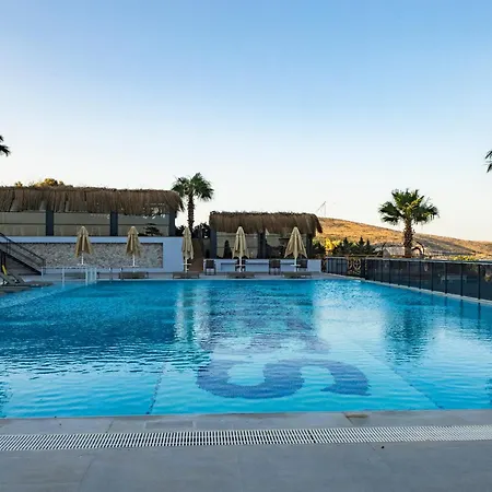 The Nowness Luxury & Adulty Only Szálloda Çeşme