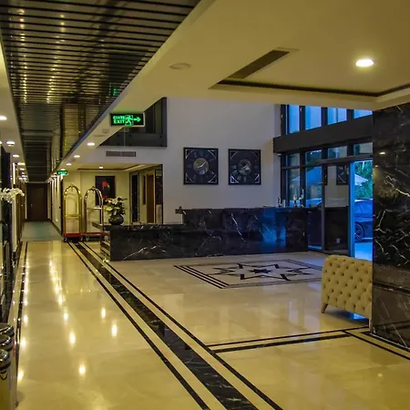 The Nowness Luxury & Adulty Only 4* Cesme