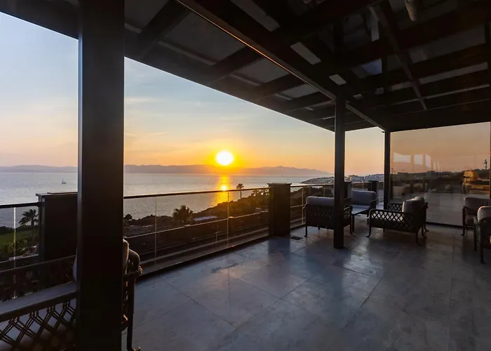 The Nowness Luxury & Adulty Only 4* Çeşme